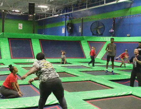 trampoline-arena-rebounderz