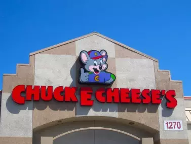 Chuck E Cheese building